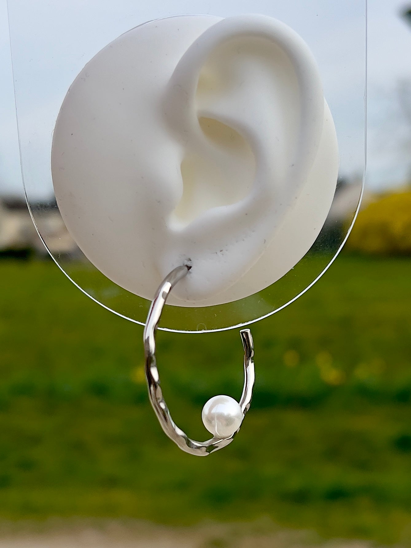 Boucle d'oreille Dorine