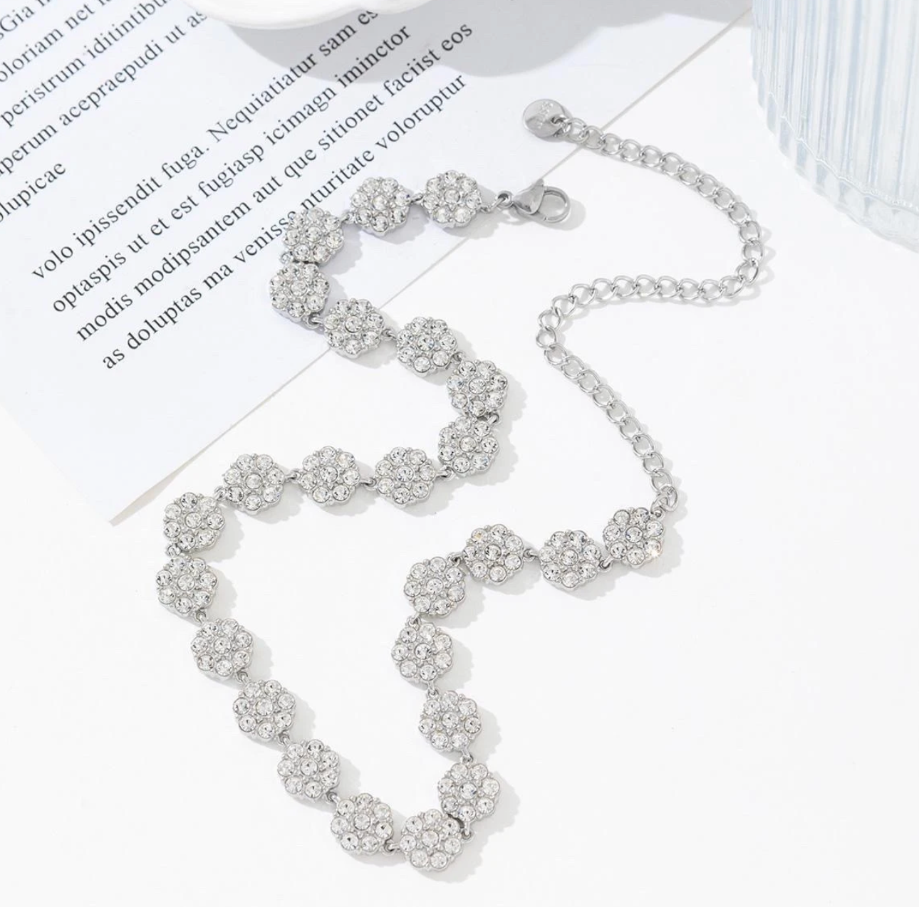 Collier Queen