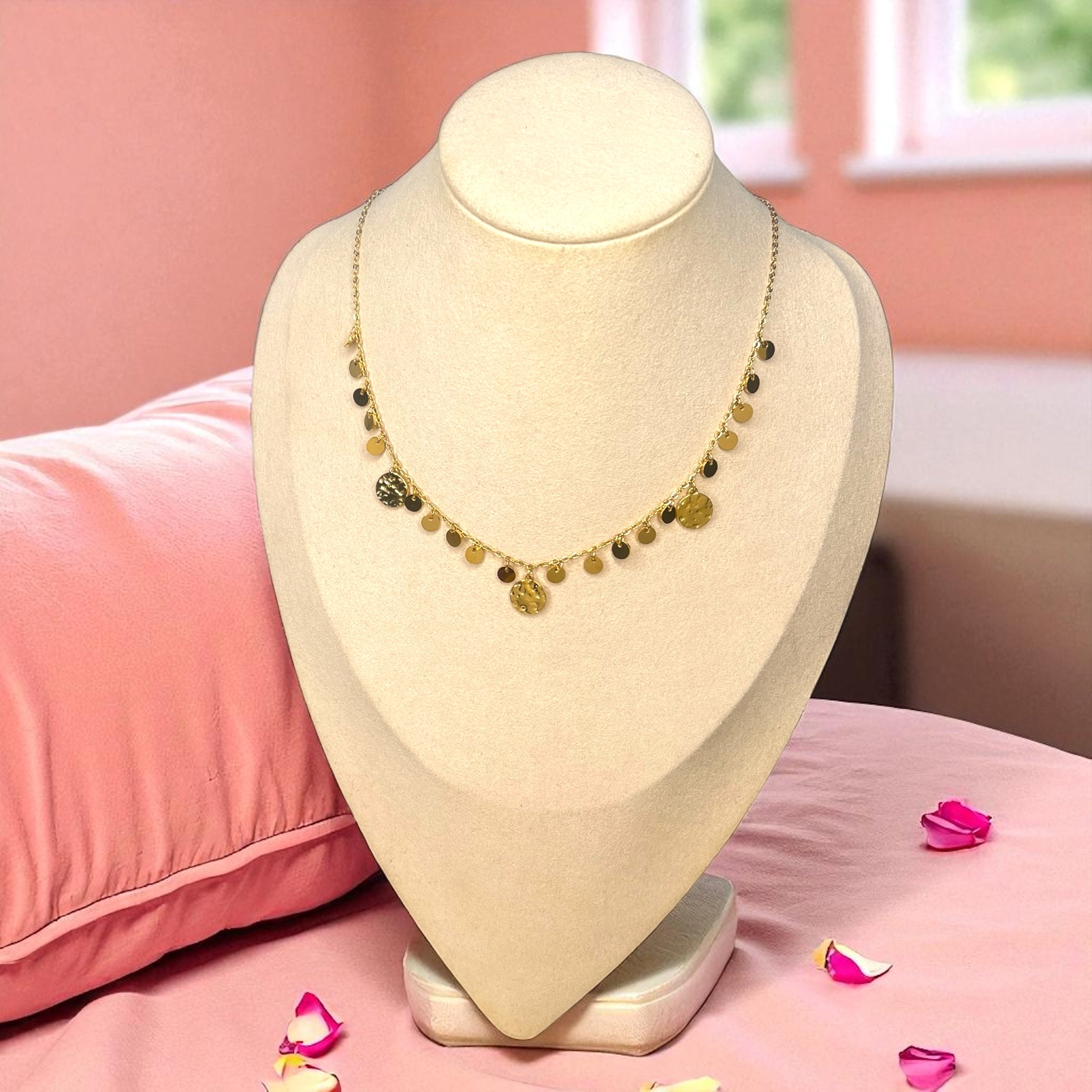 Collier 12