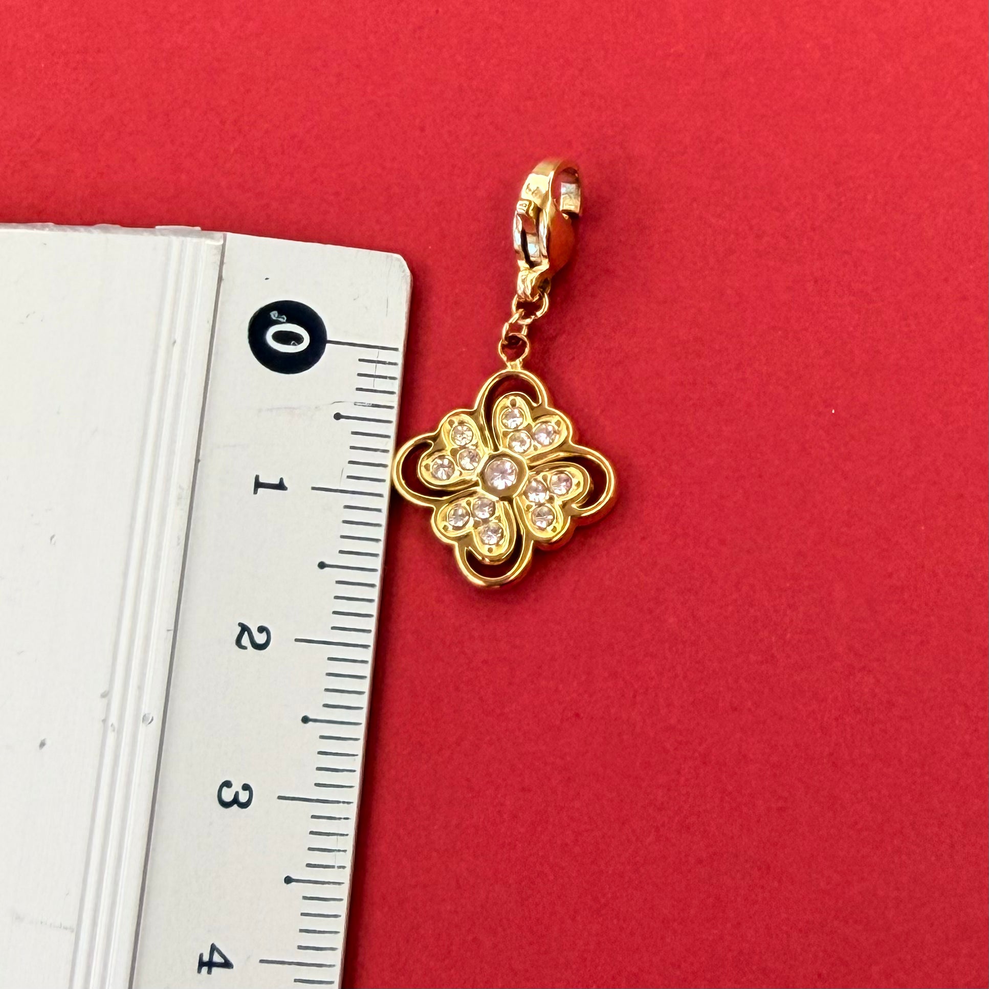 CHARMS Collier Classique