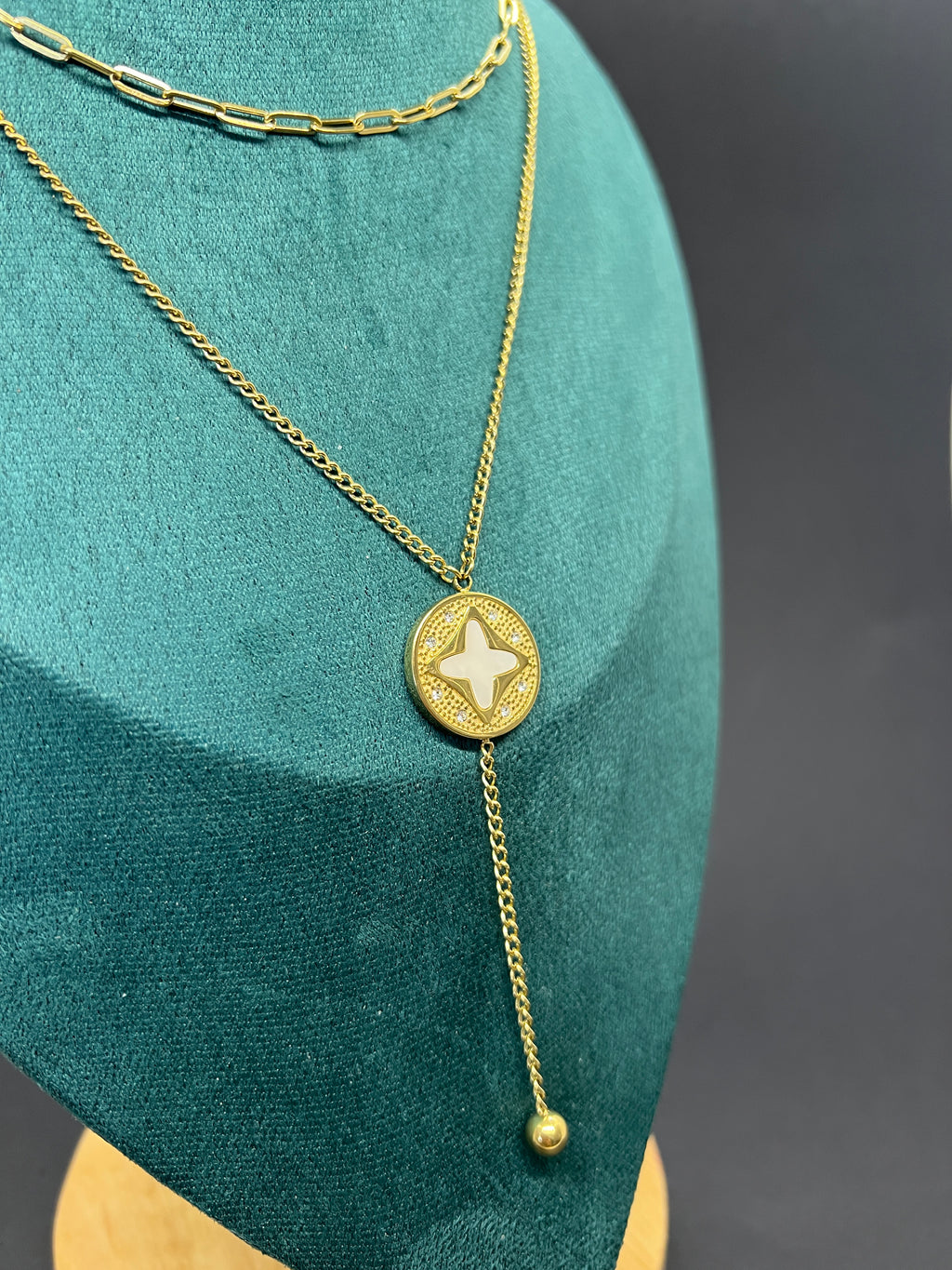 Collier Nadia