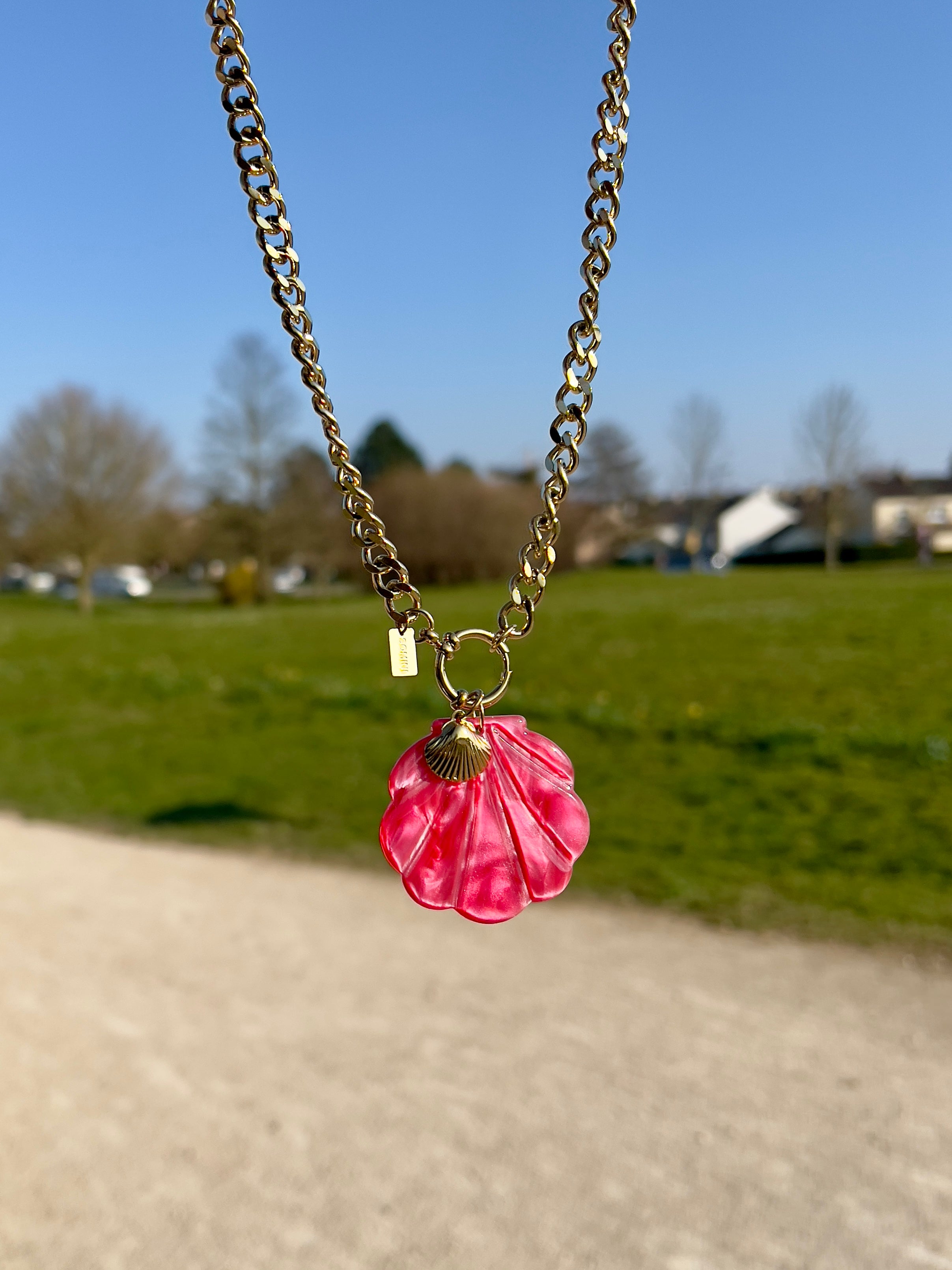 Collier Emma