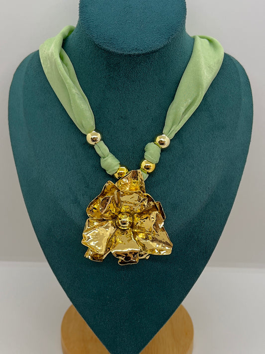 Collier Louisa