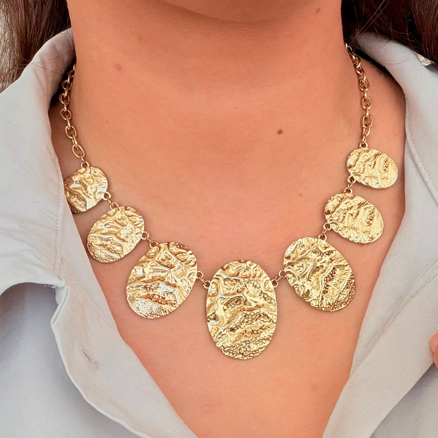 Collier Romane