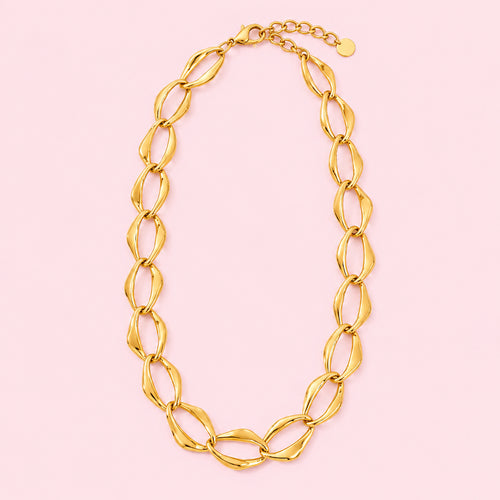 Collier Dana